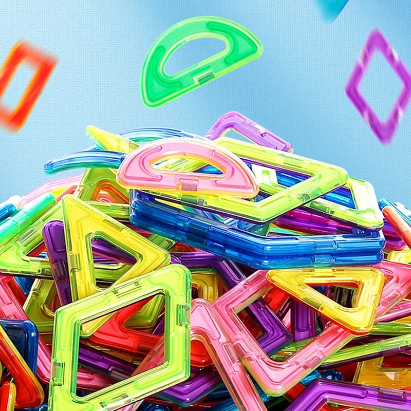 Magnetic Building Blocks Set (30–168pcs) – Shape, Build, Imagine!