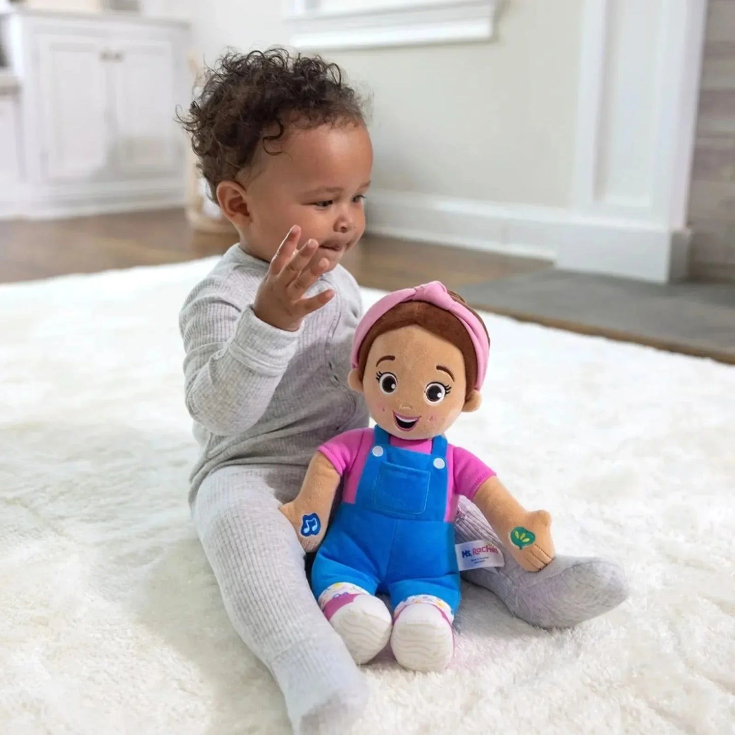 Ms Rachel Speak & Sing Doll